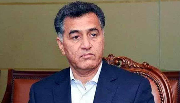 فیض حمید کا کورٹ مارشل ہورہا ہے، آپ تعلق کو ذاتی اور سیاسی بنادیں توجوابدہی ہوگی: ترجمان پاک فوج